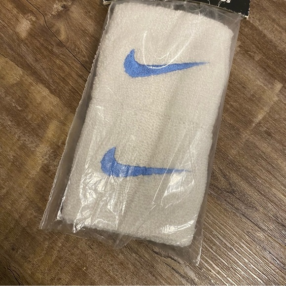 Vintage New Nike Swoosh Terry Wristbands Old Stock Package White Blue Pair Sweat - Picture 3 of 5